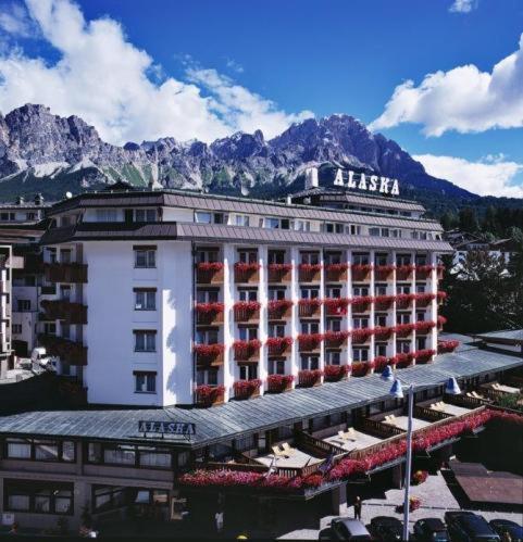 Hotel Alaska Cortina Cortina dʼAmpezzo Esterno foto