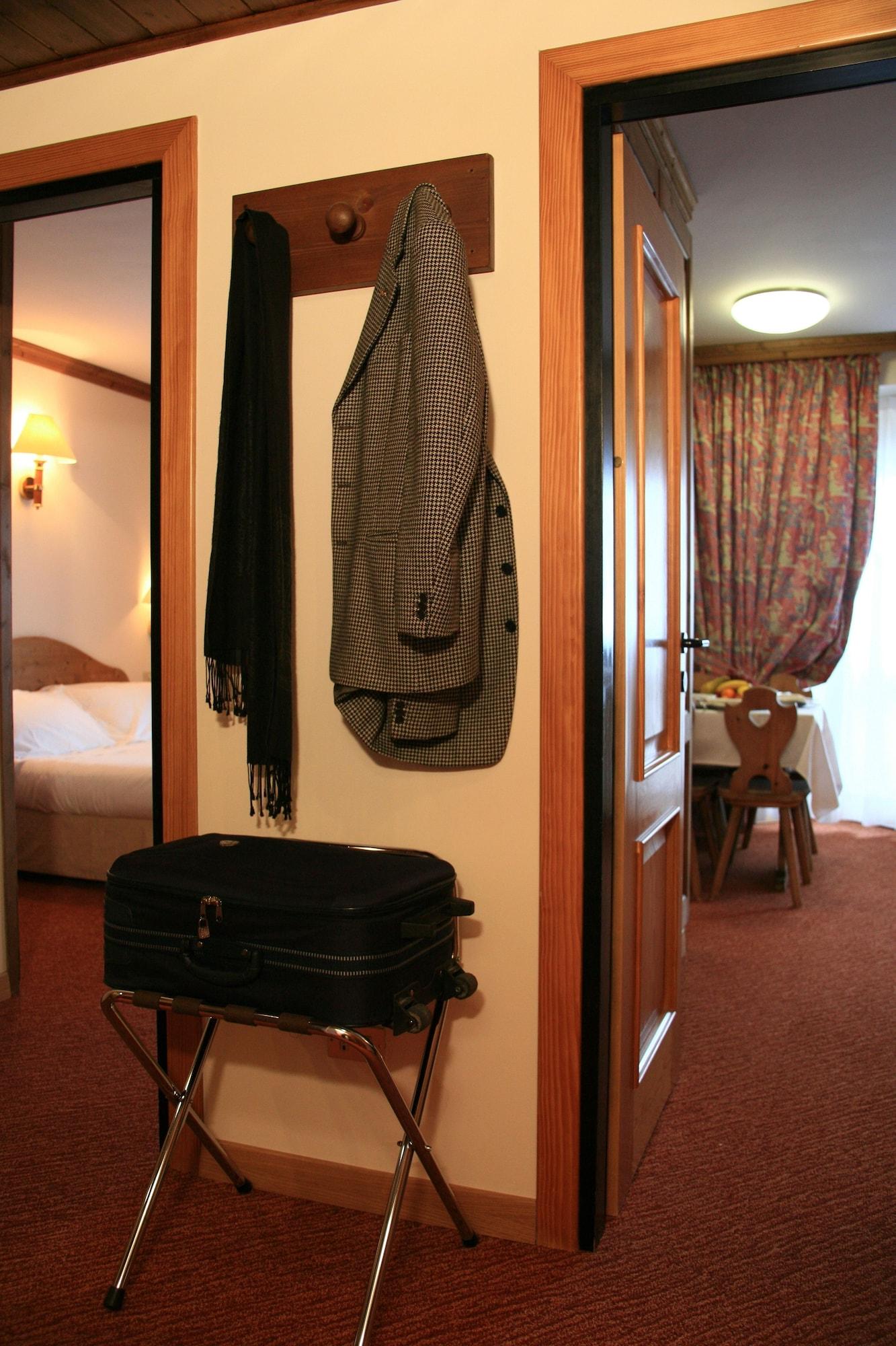 Hotel Alaska Cortina Cortina dʼAmpezzo Esterno foto