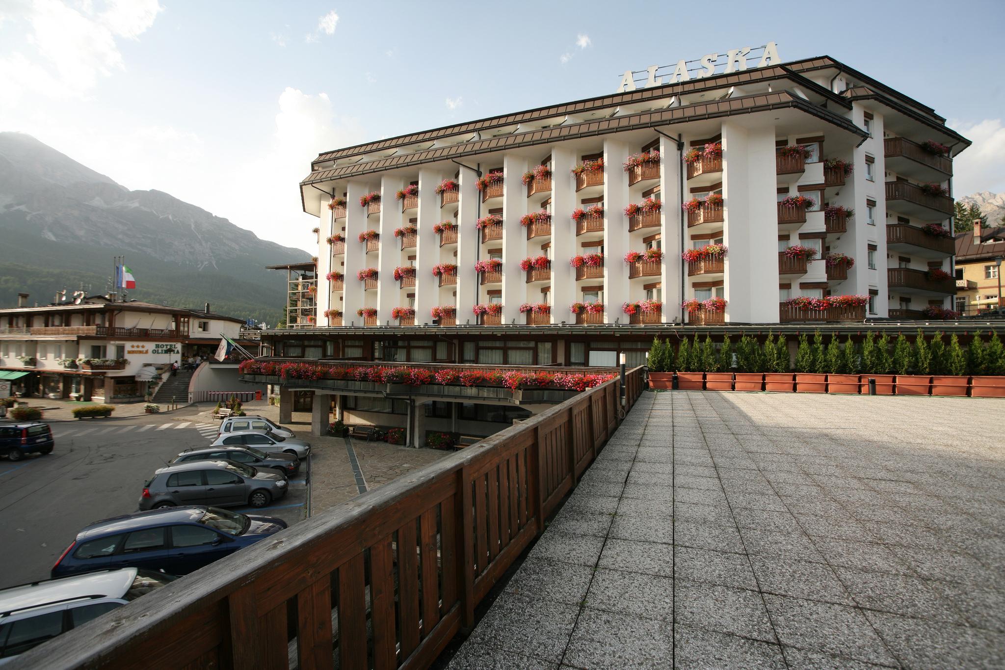 Hotel Alaska Cortina Cortina dʼAmpezzo Esterno foto