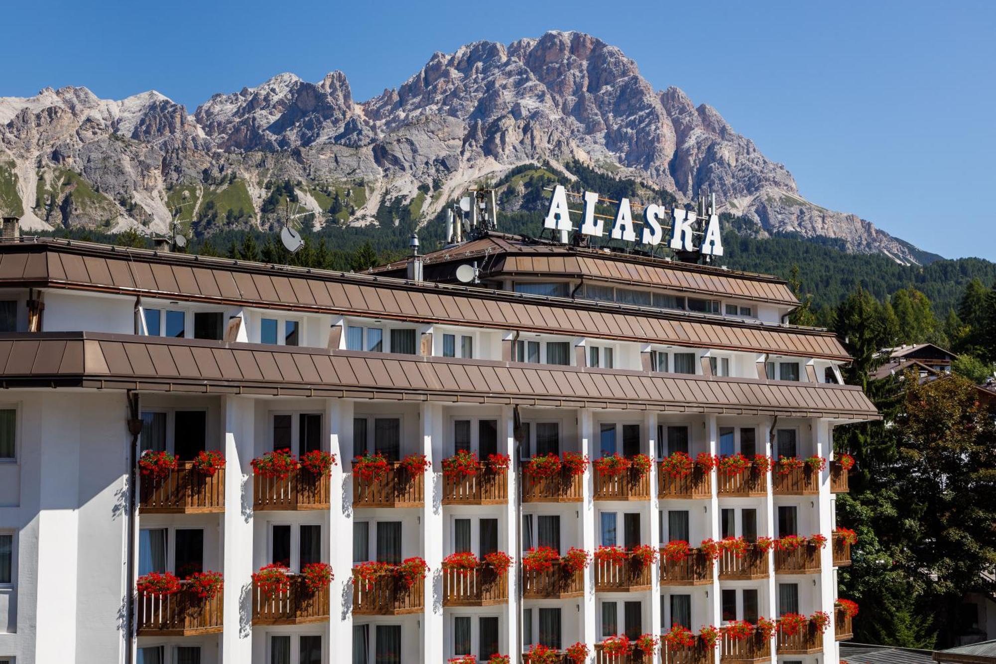 Hotel Alaska Cortina Cortina dʼAmpezzo Esterno foto
