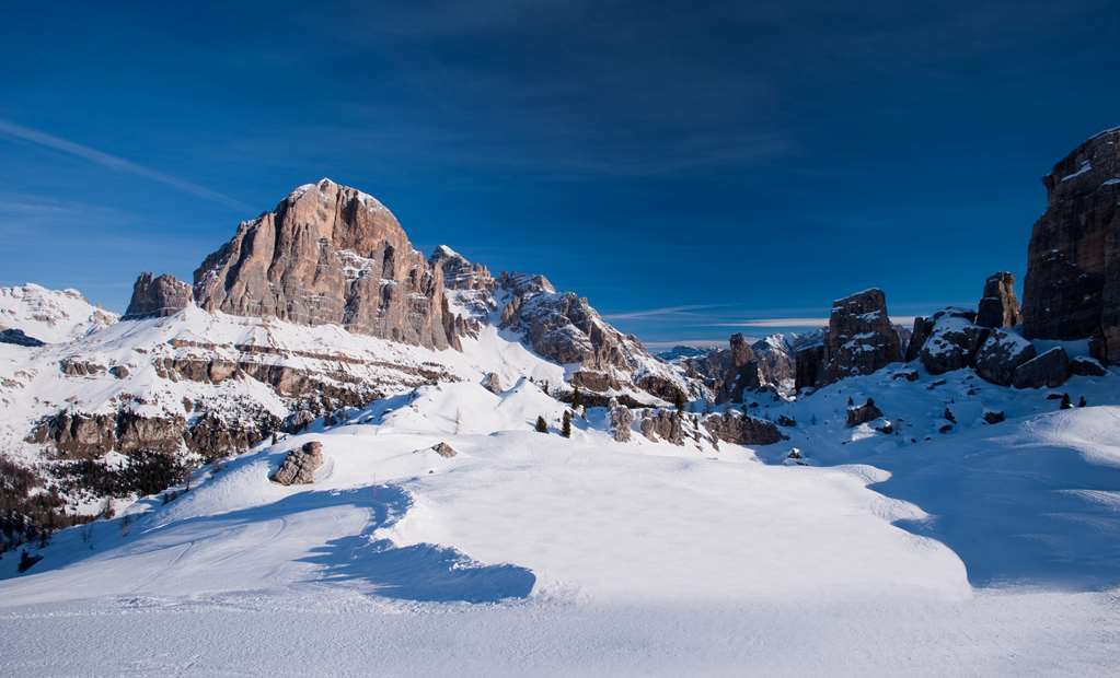 Hotel Alaska Cortina Cortina dʼAmpezzo Esterno foto